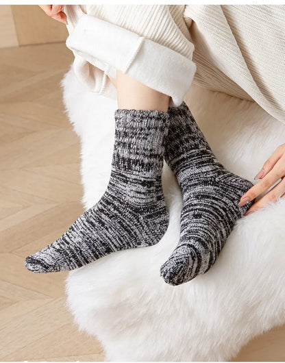 5 Pack - Women’s Warm Cotton Socks (one Size)